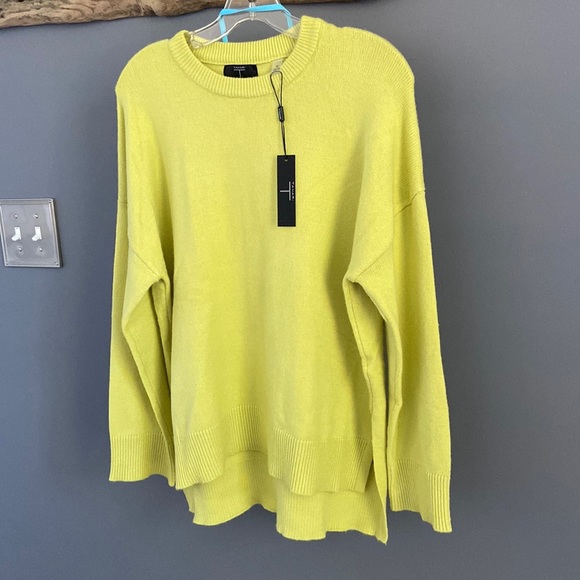 TAHARI Kiwi Green Sweater - Picture 1 of 7